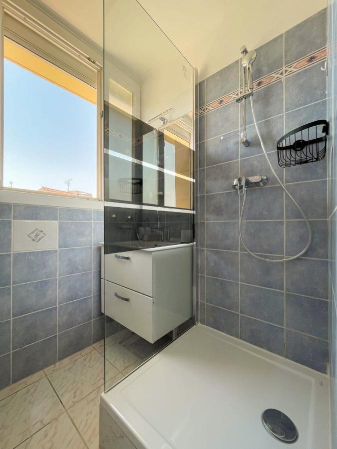 Apartment 5 Guests Near The Beaches - Saint Raphael Ngoại thất bức ảnh